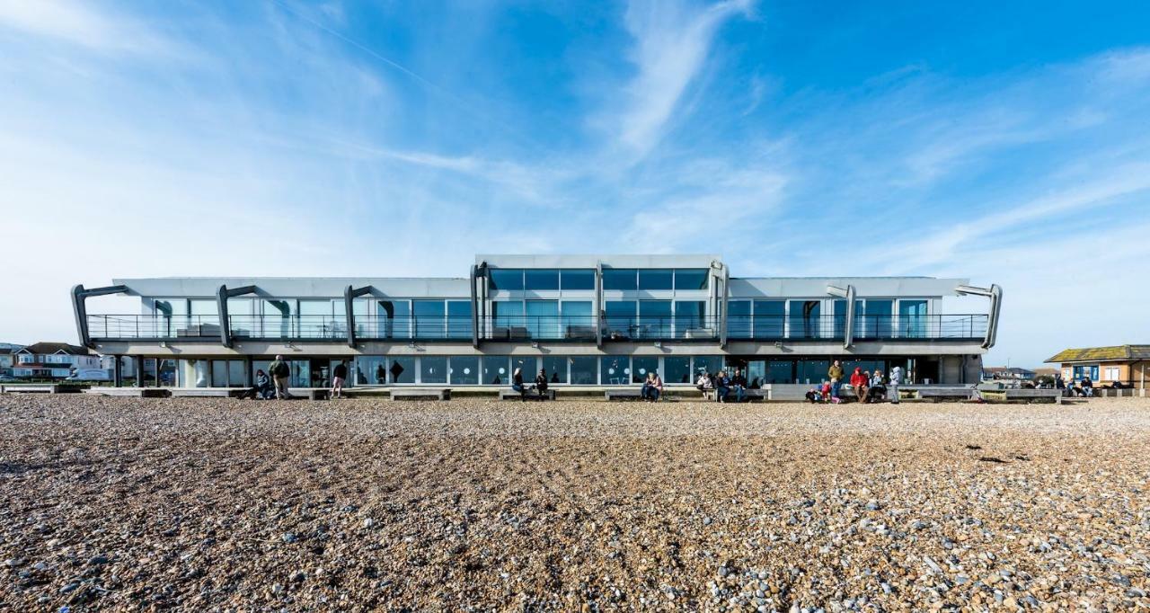 Amazing Beach Apartment Lancing Εξωτερικό φωτογραφία